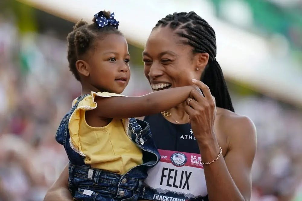 Γυναίκες - Δρομείς: Η εγκυμοσύνη επηρεάζει τις επιδόσεις στον Μαραθώνιο μετά την αθλητική επάνοδο; runbeat.gr